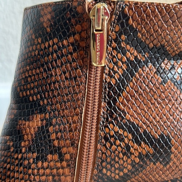 Vince Camuto Isanna Brown Black Snake Print Leather Boots Size 7.5 - Picture 5 of 9